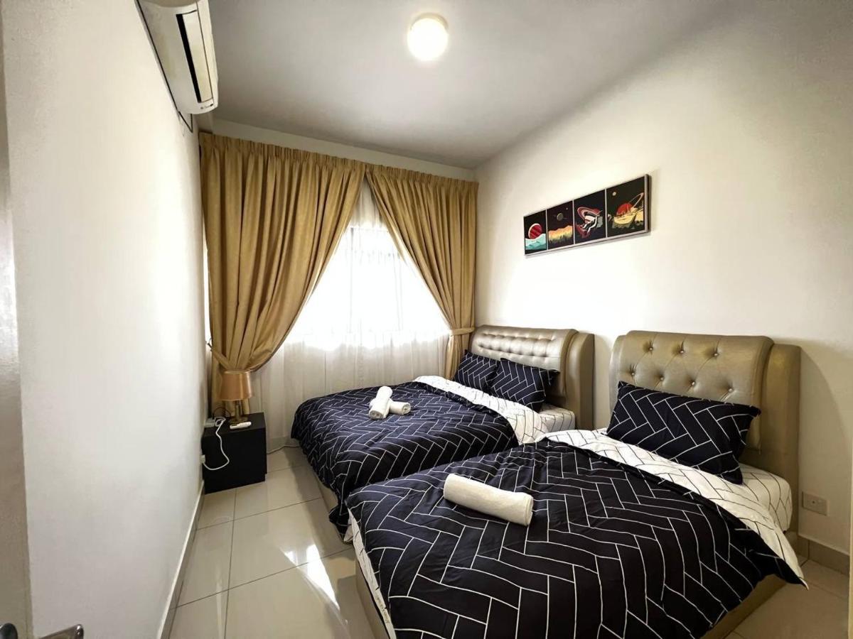 Meridinmedini Familytrip 5Min To Legoland By Vdo Homestay Nusajaya  Exterior foto
